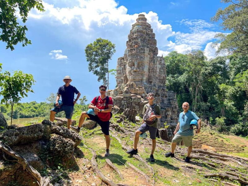 Siem Reap: Temple Tour with Angkor Wat Sunrise and Breakfast - The Experience: What Sets It Apart