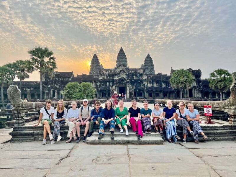 Siem Reap: Temple Tour with Angkor Wat Sunrise and Breakfast - Who Should Book This Tour?