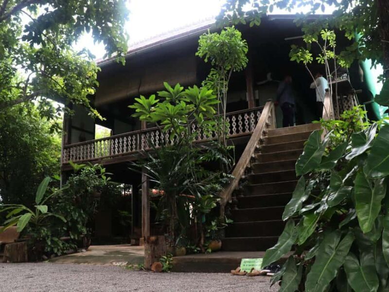 Siem Reap to Battambang: Train Ride, Lunch & Bat Caves - FAQ  