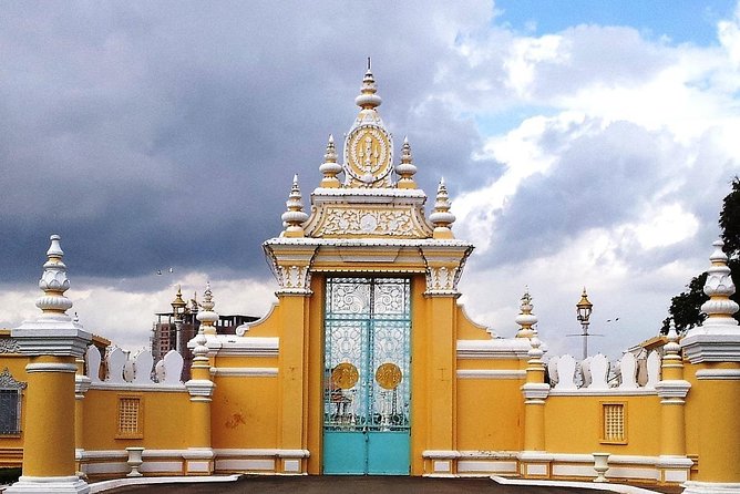 Siem Reap to Phnom Penh by Private Car or Minivan - Additional Information