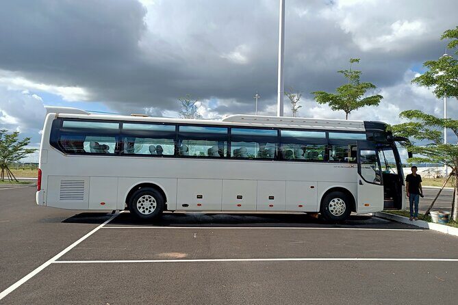 Siem Reap to Phnom Penh in Comfort: Private Transport - Who Should Consider This Service?