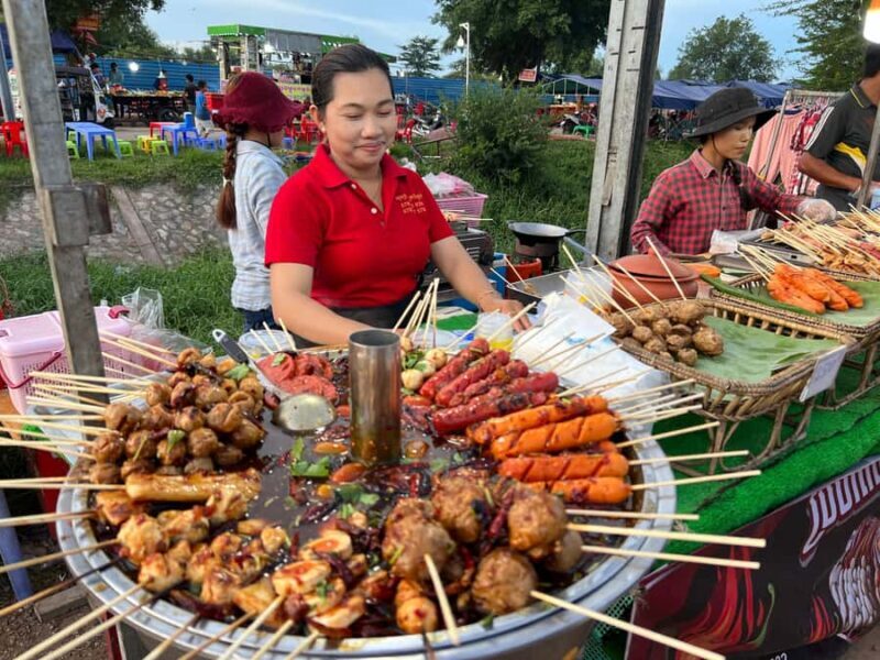 Siem Reap's Street Food tours - The Guide: Knowledge, Humor, and Insights