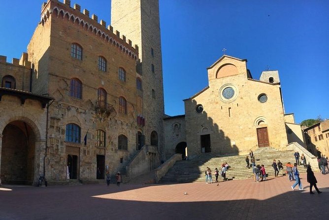 Siena and San Gimignano, The Glory Of Medieval Age In Tuscany - Hassle-Free Pickup and Drop-Off