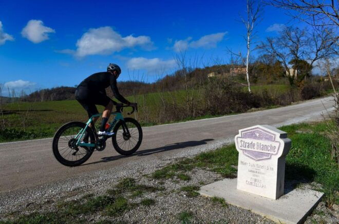 Siena: E-Bike Tour in the Chianti Senese With Lunch - Experience Highlights
