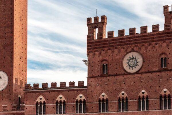 Siena: First Discovery Walk and Reading Walking Tour - Common Questions