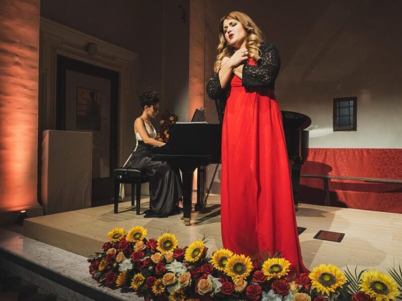Siena: Italian Opera Concert with Artists Meet & Greet - Why This Experience Stands Out