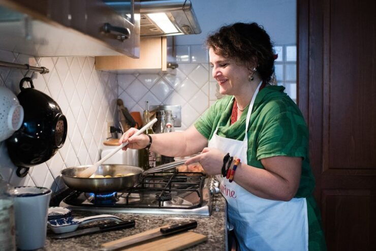 Siena: Market, Cooking Class and Dining in a Local's Home - Booking Details