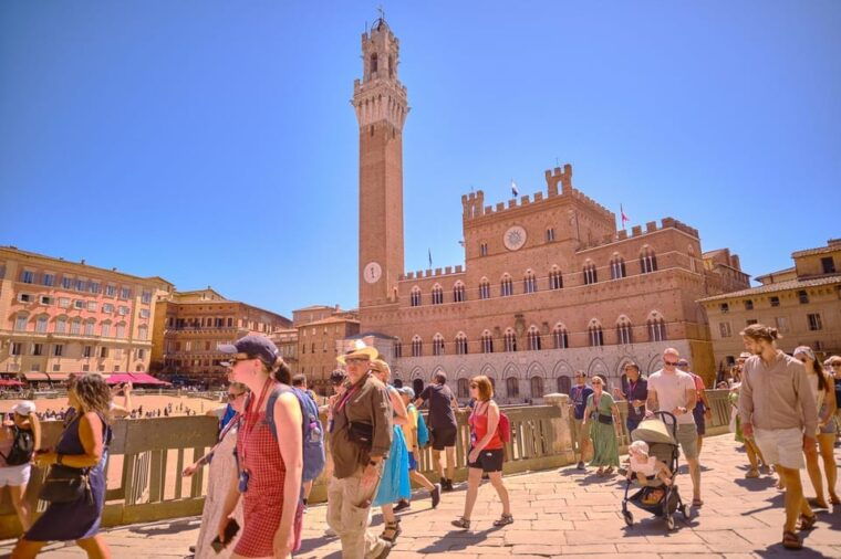 Siena, San Gimignano and Monteriggioni Tour From Florence - Discovering Siena