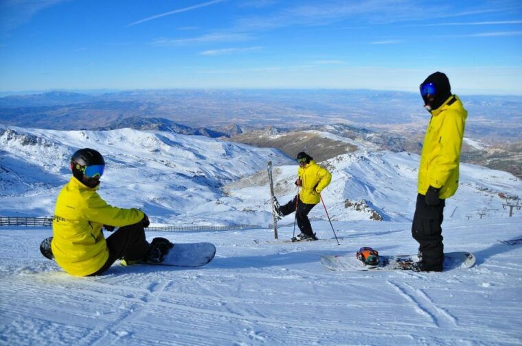Sierra Nevada: Ski or Snowboard Lesson With Instructor - Included Amenities