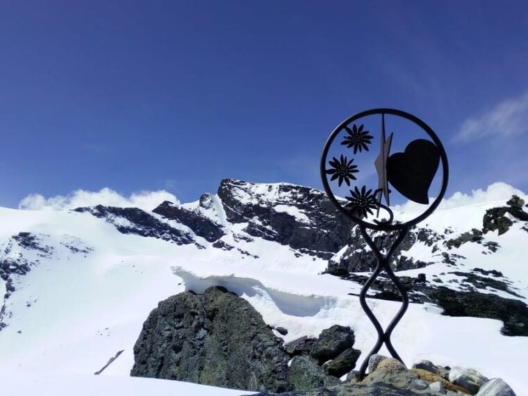 Sierra Nevada: Snow Tour at 3,000m of Altitude - Guided Tour