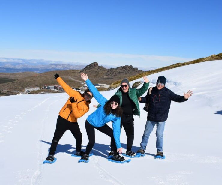Sierra Nevada: Snowshoe Hiking Tour - Language Options
