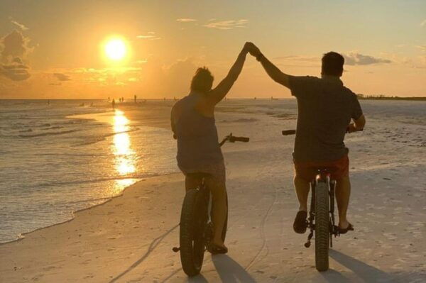 Siesta Key: Electric Bike Sunset Tour - Professional-Grade Photos Included