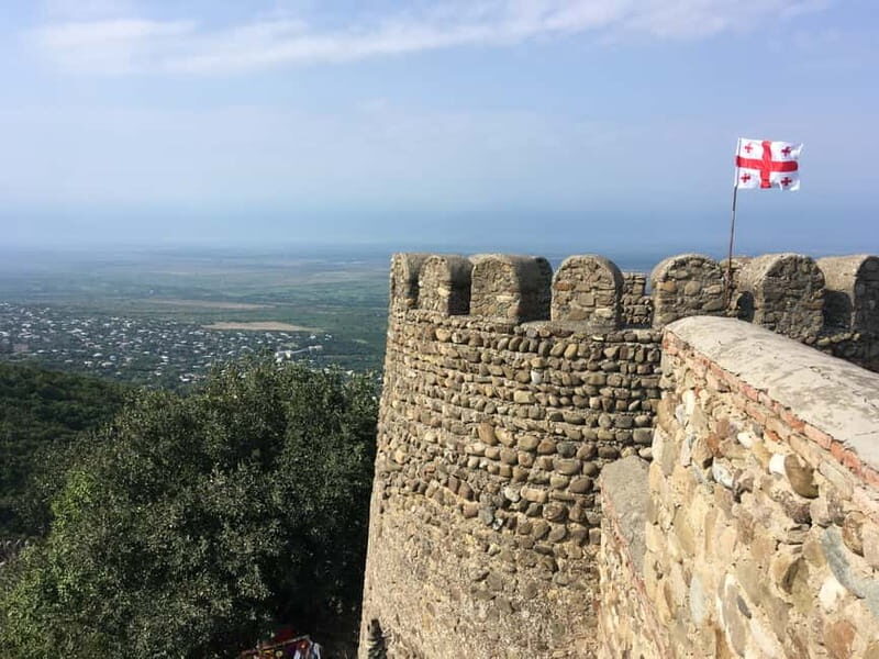 Sighnaghi Day Trip with wine tasting and Bodbe Monastery - Sighnaghi: The Romantic “City of Love”  