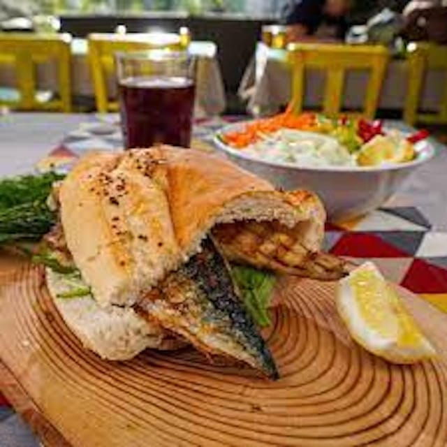 Sights and Bites in Two Continents - Itinerary