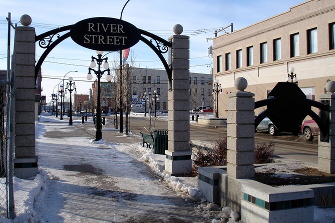 Sights of Moose Jaw Smartphone Audio Walking Tour - Exploring Downtown Moose Jaw