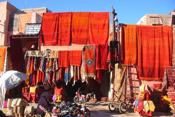 Sightseeing and Shopping Tour of Marrakech Half-Day - Tour Highlights