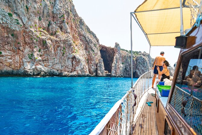 Sightseeing Cruise From Old Town Harbor - Scenic Views and Landmarks on the Cruise