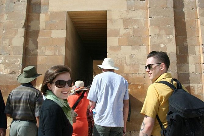 Sightseeing Day Tour to Giza Pyramids and Memphis and Sakkara - Pickup Information