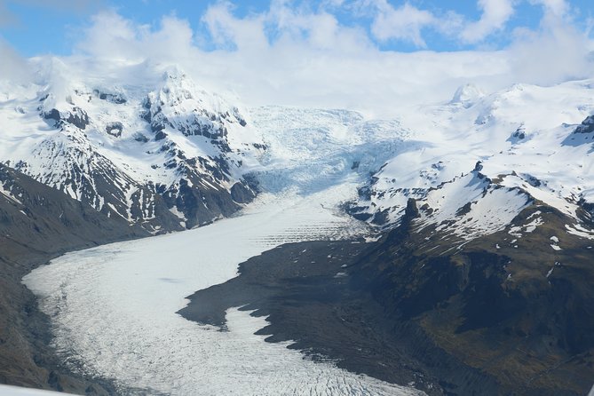 Sightseeing Flight Over Glacier Lagoons and Icelands Highest Summit - Glacier Lagoons Experience