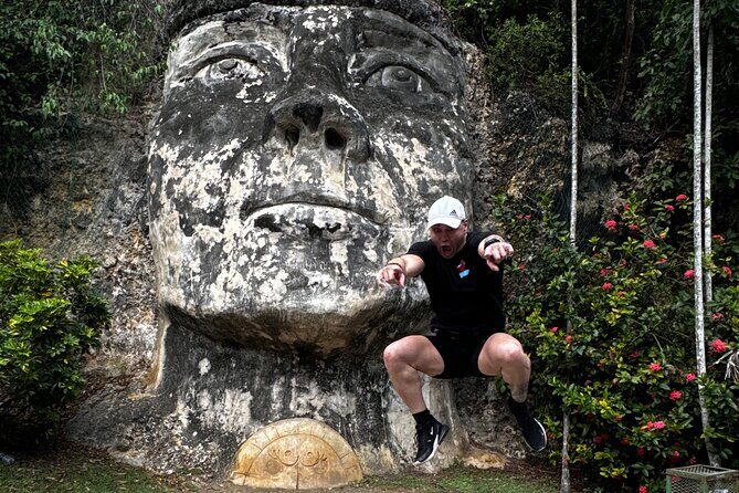 Sightseeing Hop-On Hop-Off Tour in West of Puerto Rico - An In-Depth Look at the Tour