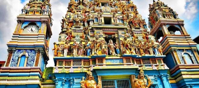 Sightseeing in Colombo by TukTuk - Cultural and Religious Shrine Visits