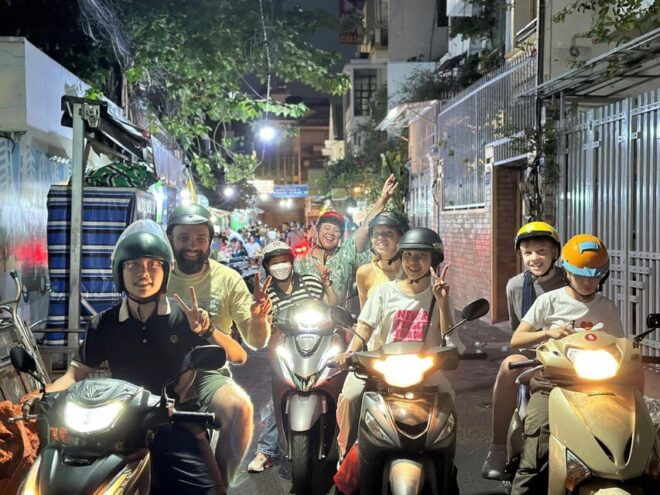 Sightseeing Saigon by Motorbike - Cultural Insights and Experiences