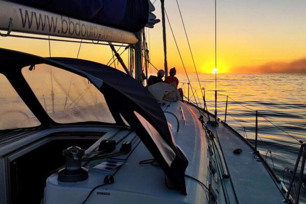 Sightseeing Sunset Sailboat Tour Along Tagus River Lisbon - Directions