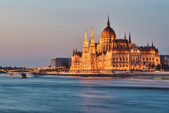 Sightseeing Tour Around Best Spots of Budapest - Booking and Cancellation Policies