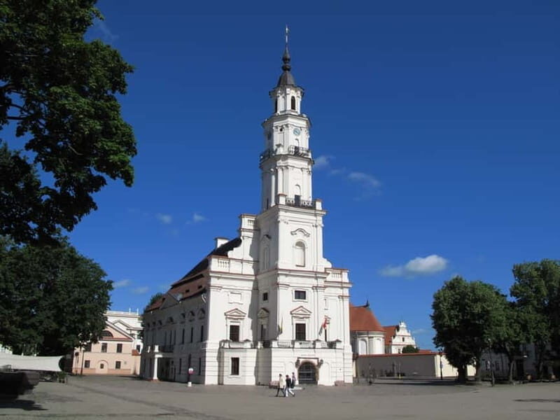 Sightseeing Tour to Kaunas and Paaislis Monastery - Why Choose This Tour?