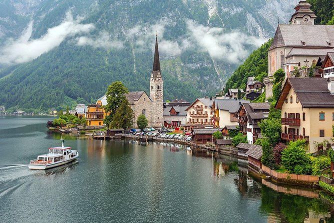 Sightseeing Transfers From Vienna to Salzburg With a 4-Hours Stop in Hallstatt - Reviews