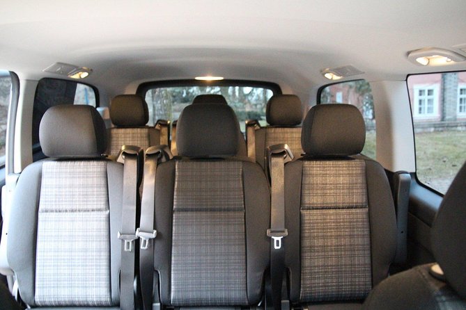 Sightseeing Transfers From Vienna to Salzburg With a 4-Hours Stop in Hallstatt - Questions and Support