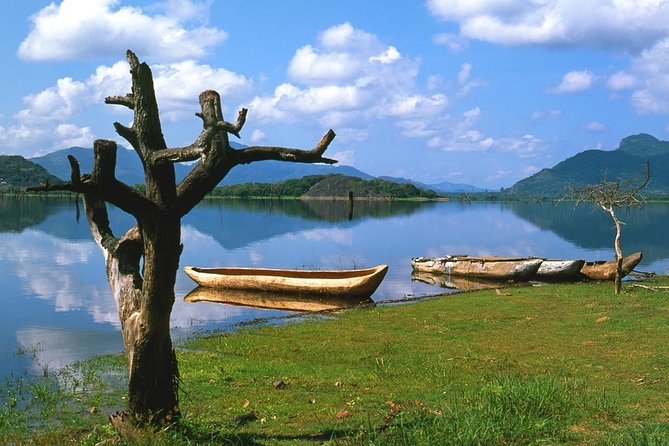 Sigiriya and Minneriya Great Escape - Booking Directions