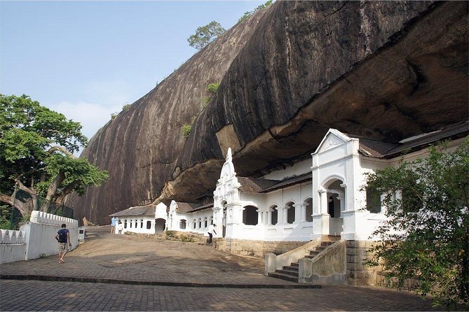 Sigiriya Lion Rock Fortress and Dambulla Cave Temple Day Trip  - Bentota - Dambulla Golden Rock Cave Temple