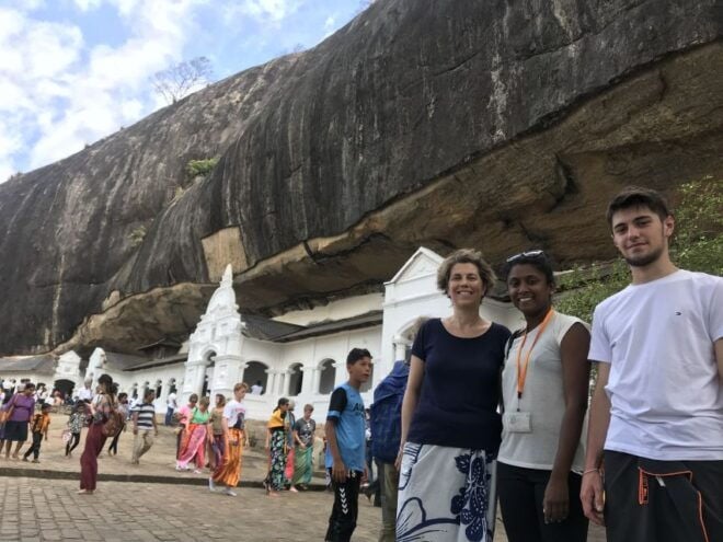 Sigiriya Lion's Rock & Dambulla Golden Cave Temple Trip - Personalized Experience