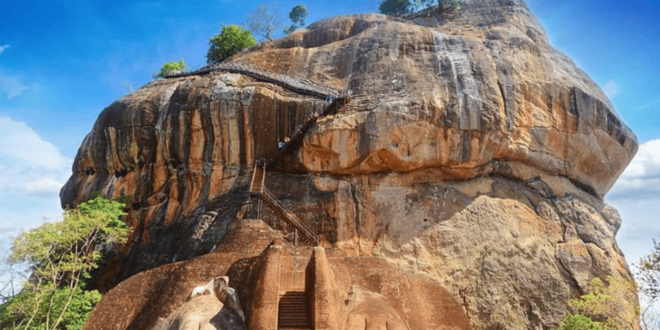 Sigiriya Marvels: Unveiling the Rock Fortress Adventure - Historical Significance