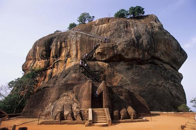Sigiriya Rock and Dambulla Cave Temples From Negombo (All Inclusive Day Tour) - Directions to Sigiriya Rock