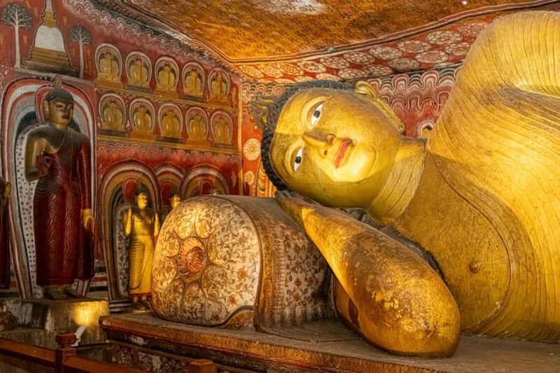 Sigiriya Rock Hike & Dambulla Tuk Tuk Day Tour - Good To Know  