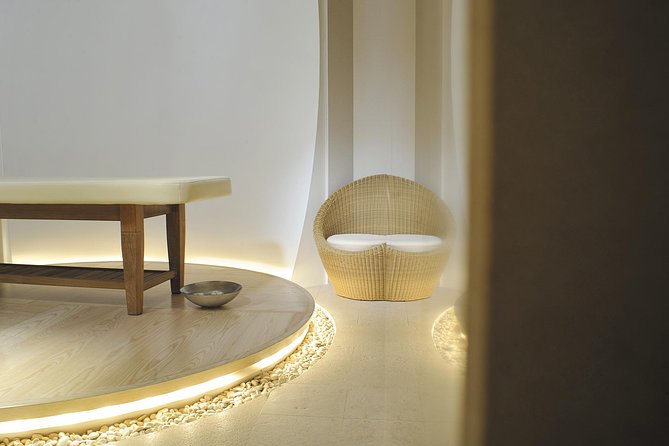 Signature Hot Lava Touch (Hot Lava Stone Spa Experience) - Benefits of a Hot Lava Stone Massage