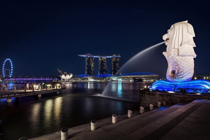 Signature Urban Night Tour: Sunset Street Food in Singapore - Who Should Book This Tour?