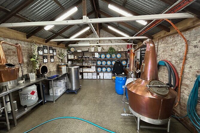 Signature Whisky Tour - Hobart & SE Tasmania - An In-Depth Look at the Signature Whisky Tour in Tasmania