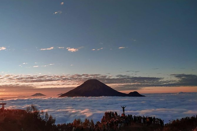 Sikunir Sunrise & Dieng Plateau Tour From Yogyakarta - Inclusions