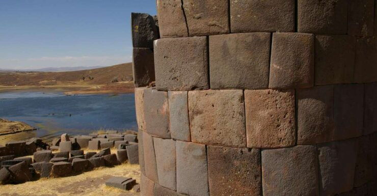 Sillustani: Chullpas De Sillustani Afternoon Half-Day Tour - Tour Details