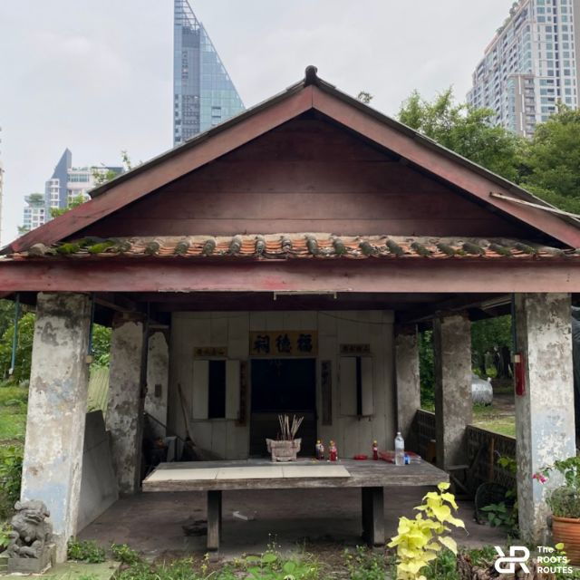 Silom Shadows Walk: Discover the Mysterious Secrets - Experience Highlights