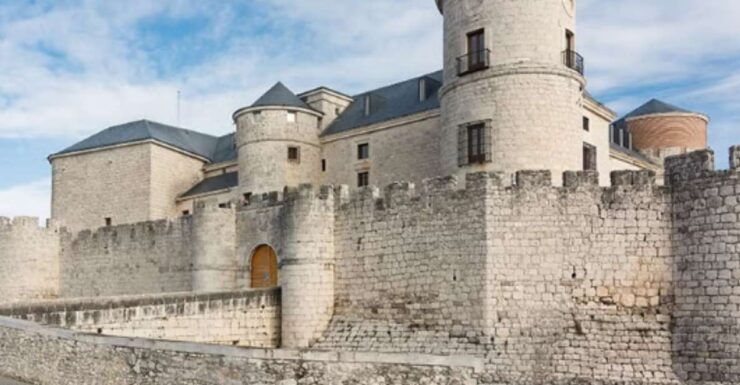 Simancas: Private Sightseeing Tour - Activity Details