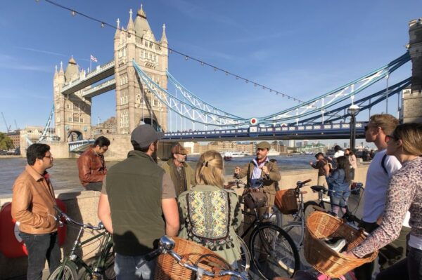Sin & Salvation: River Thames Bike Tour - Meeting Point Options and Important Information