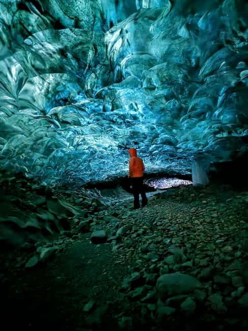 Sindris Ice Cave Photography Tour: A Locals Perspective - Sindris Ice Cave Photography Tour: A Locals Perspective