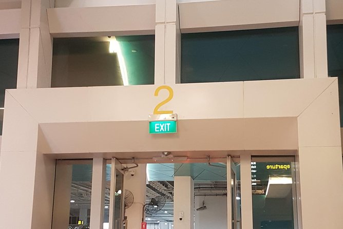 Singapore Arrival on Cruise Transfer to Hotel / Airport - The Sum Up
