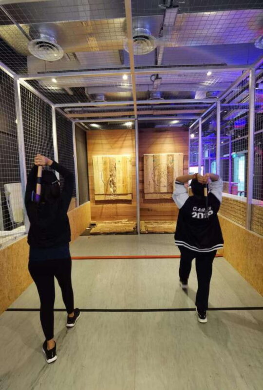 Singapore: Axe Factor (Axe Throwing Experience) - The Experience on the Ground  