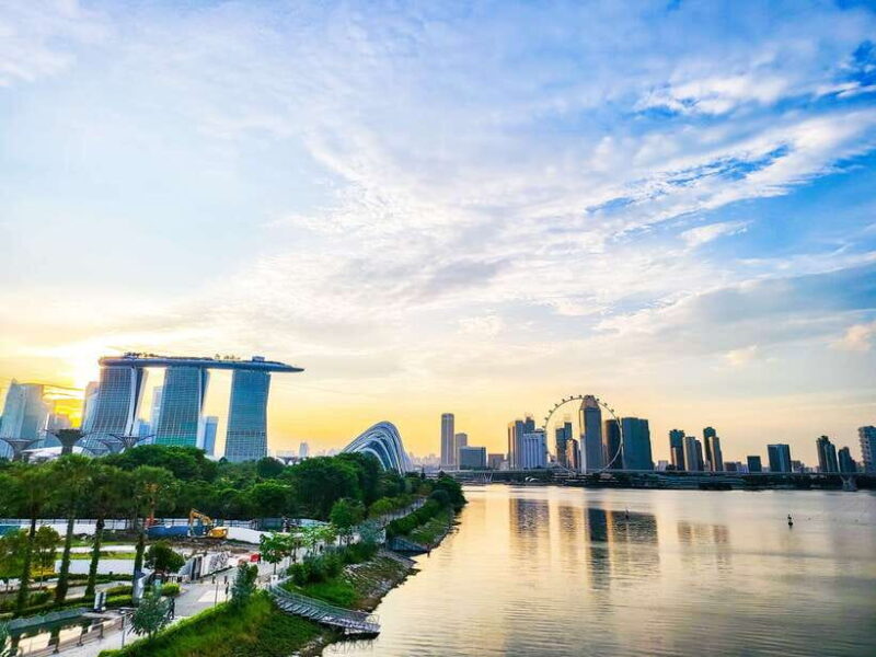 Singapore: Big Bus Night Tour by Open-Top Bus & Live Guide - Good To Know