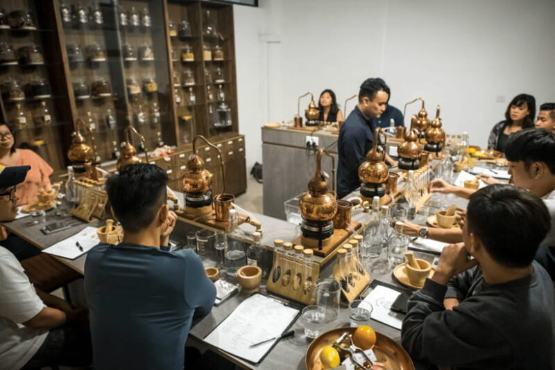 Singapore : Brass Lion Gin School Ticket - An Immersive Gin-Making Journey in Singapore